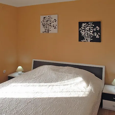 Haus Vaja 424s Ferienhaus *