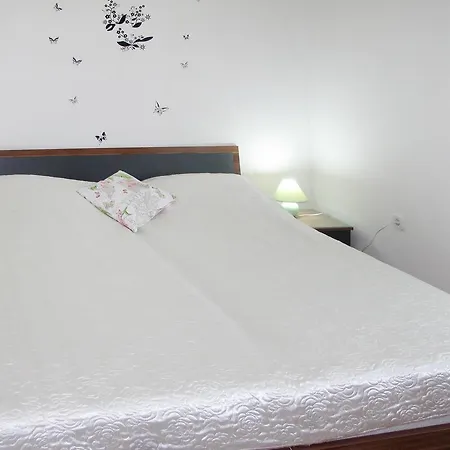 Haus Vaja 424s *