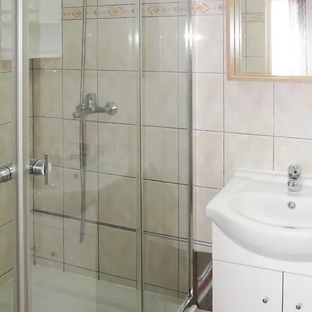 Haus Vaja 424s *